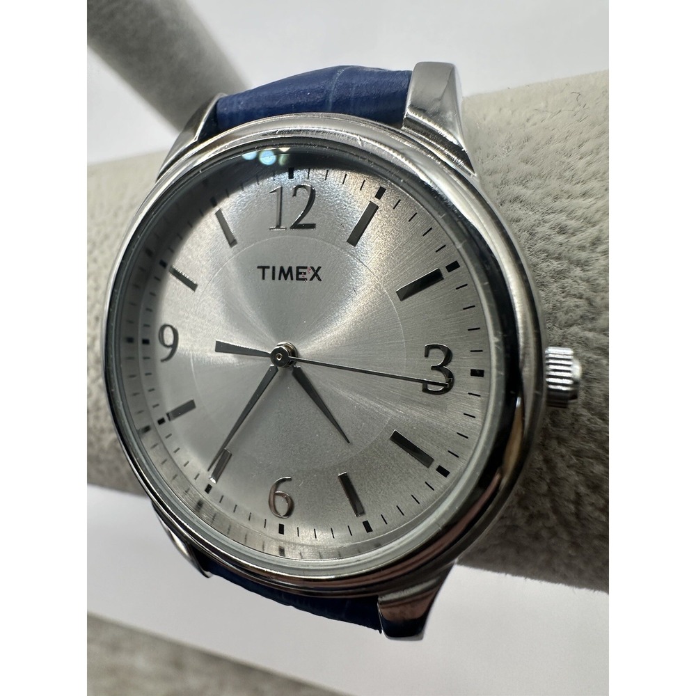 Timex Dark Blue Croco Patterned Ladies Watch‎ T2P093 New Battery 35MM 8" W9 - Picture 2 of 12